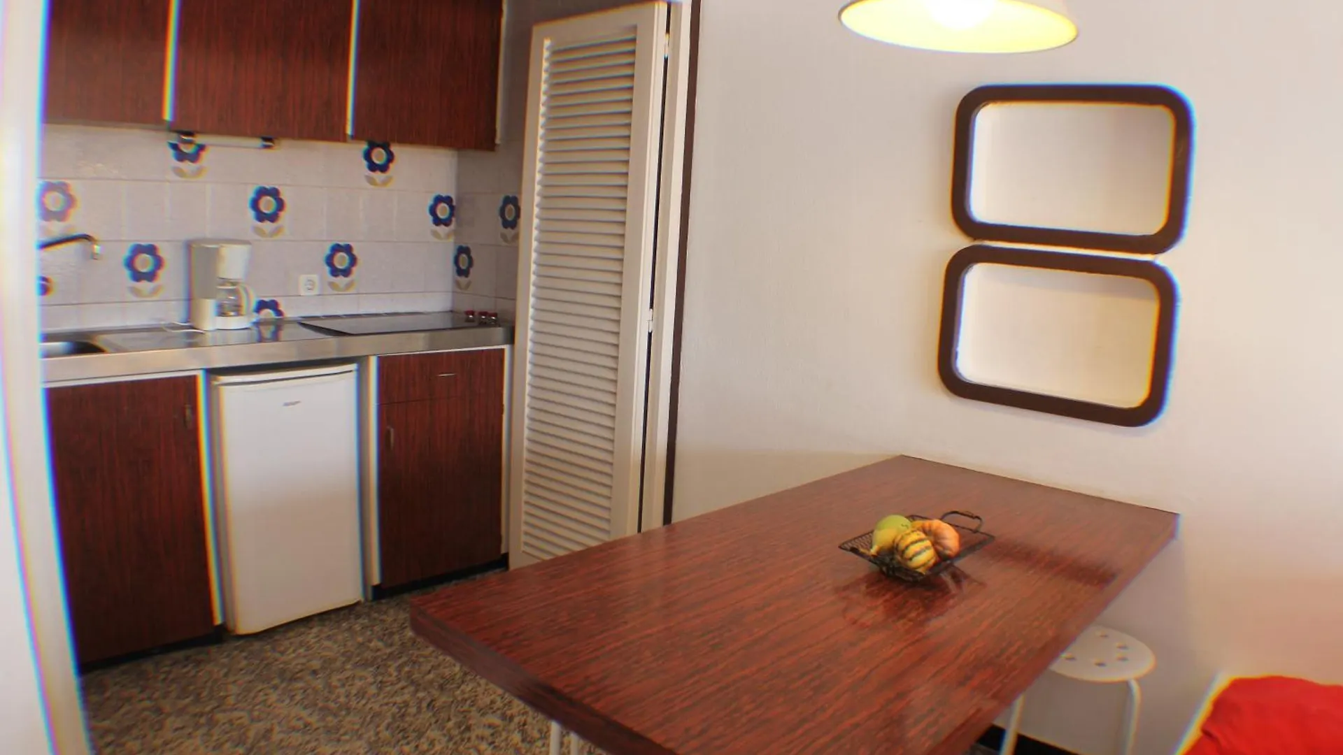 Agi Fragata Apartment Roses Spain