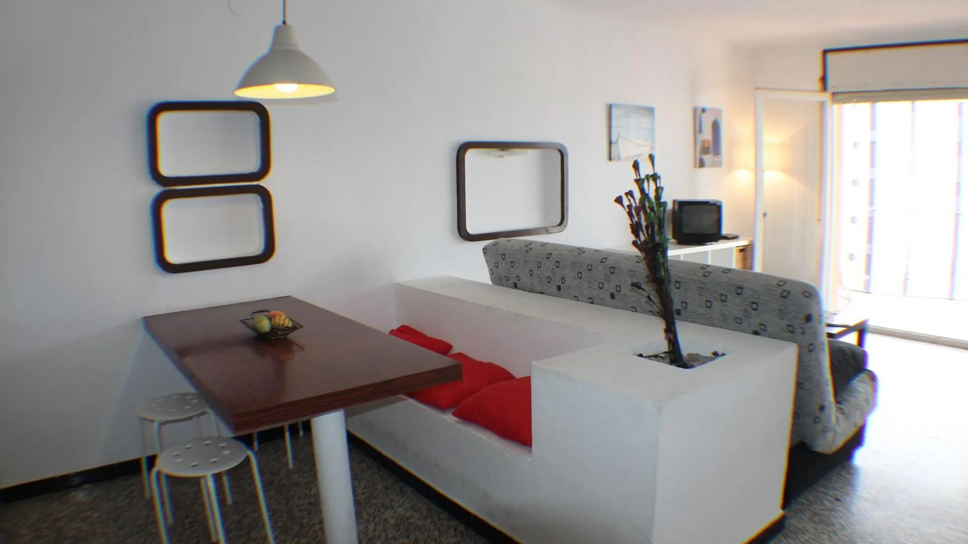 Agi Fragata Apartment Roses